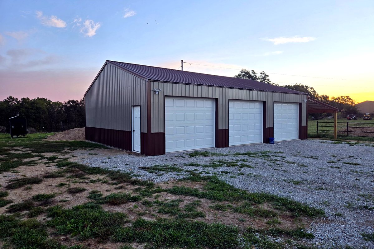 Garage Construction building style example